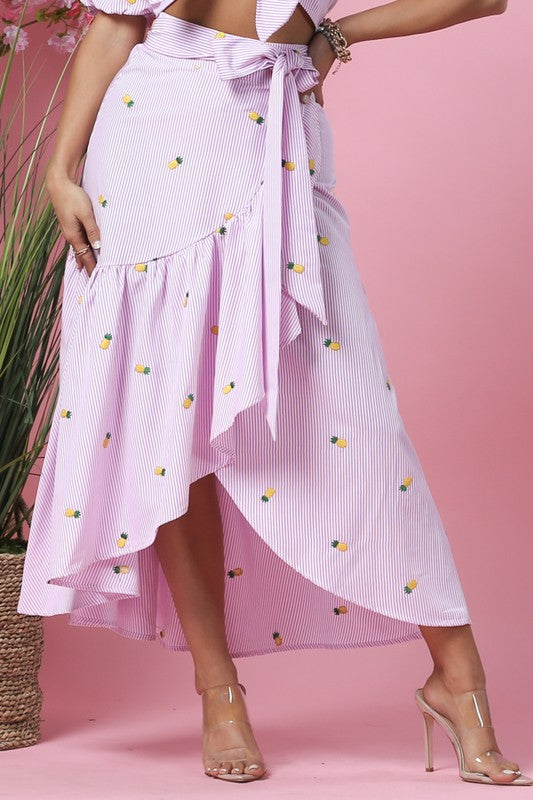 Skirt with pineapple